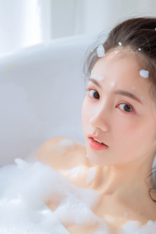 一个人看的电影免费网站